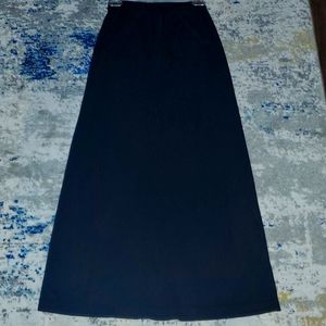 Long black shirt w/front pockets